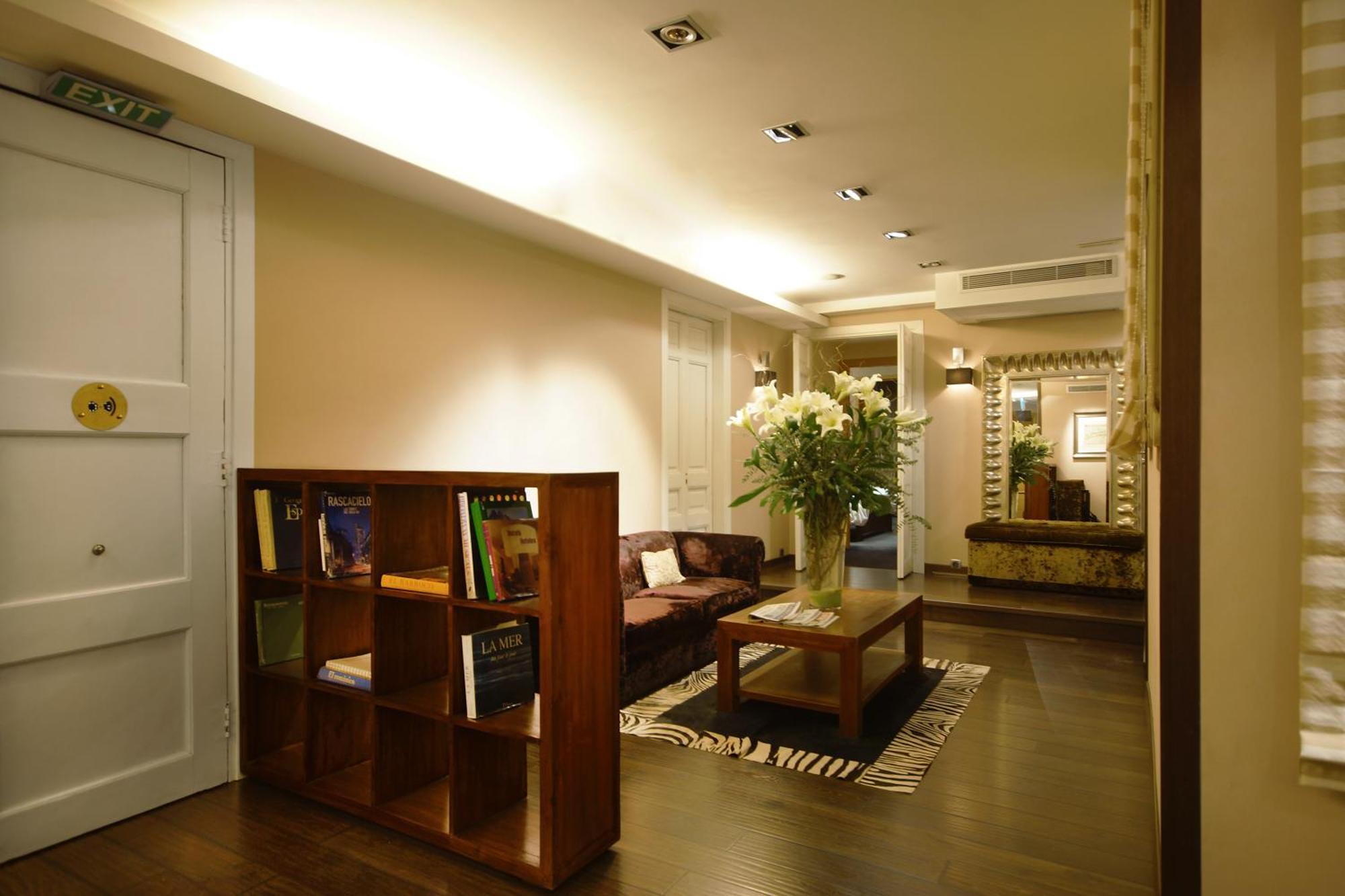 Casa Boutique Barcelona Hotel Buitenkant foto